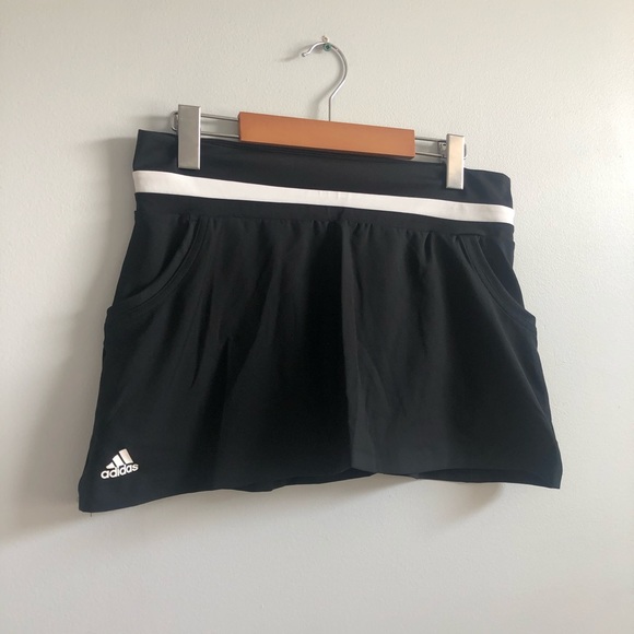 NWOT Adidas Women’s Tennis Club Skirt (M) - Picture 3 of 11